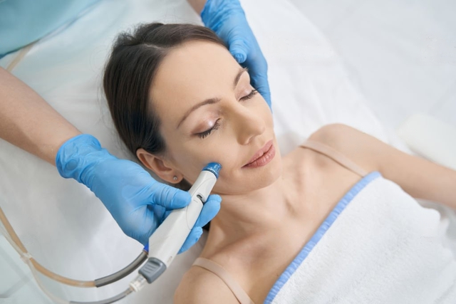 HydraFacial Cilt Temizleme - Mükemmel Bir Yöntem | Arist – Cilt Bakımı uygulaması, Şişli Arist